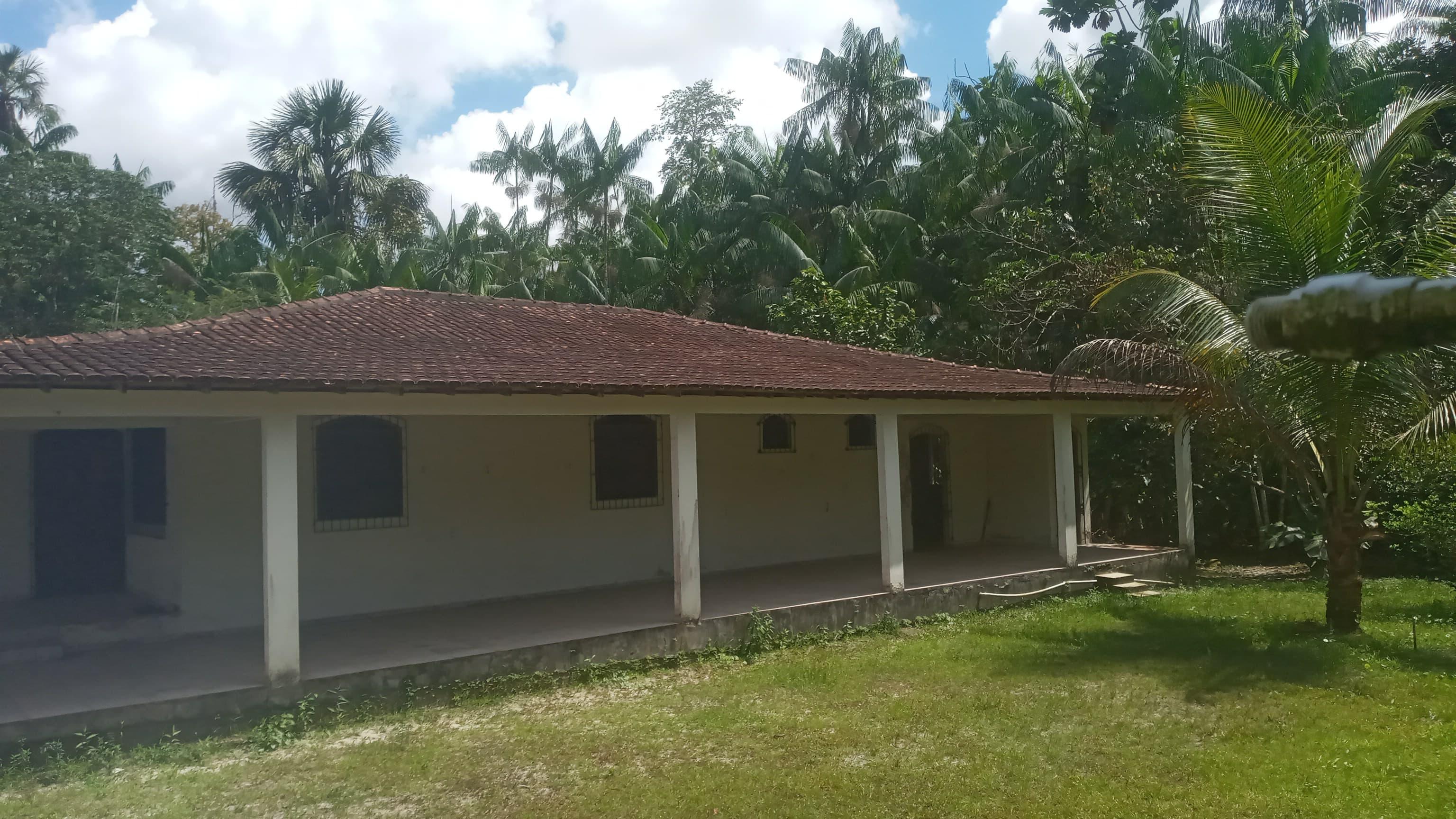 CASA - EM MOSQUEIRO - BELÉM/PA