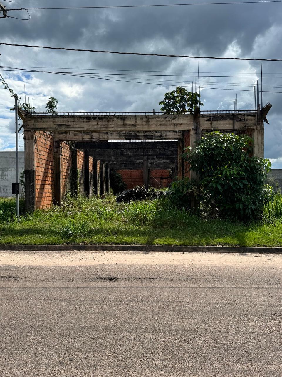 Lote à venda localizado na Av. José Salles, Qd. 29, Lt. 21, Bairro Jardim Salles, Castanhal/PA